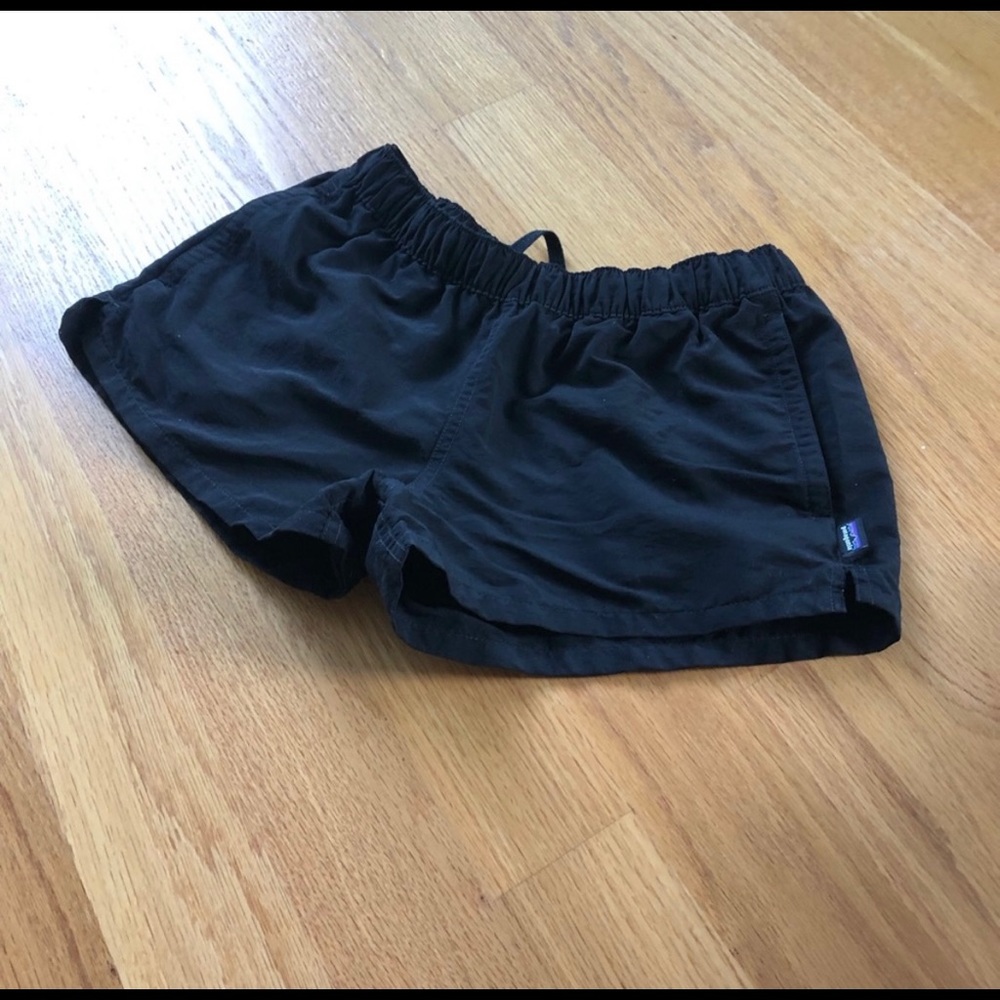 barely baggie patagonia shorts